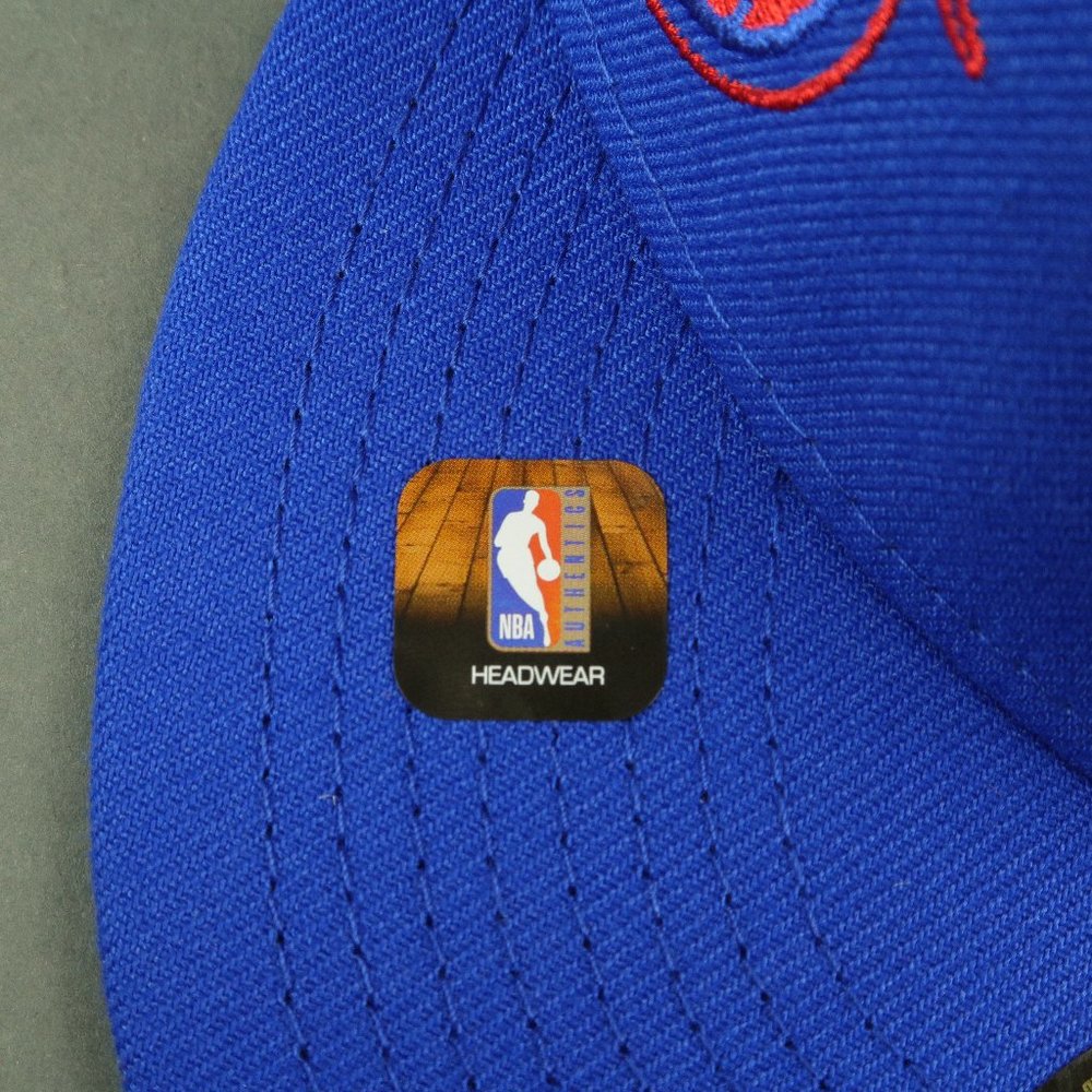 New Era Detroit Pistons Blue Back Half 59FIFTY Fitted Cap Hat Size 7 7/8 - Picture 12 of 16